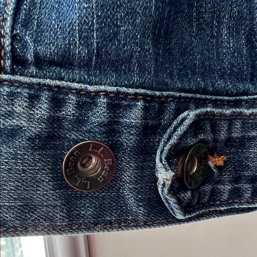 L.L. Bean Blue Denim Jean Jacket Women's XS EUC Stretch Western Cowgirl Boho - Picture 4 of 11